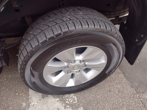 Toyota Hilux 2.7 Srv Cab. Dupla 4x2 Flex Aut. 4p