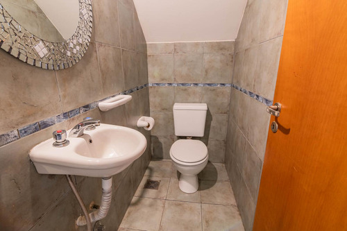 Ph En Venta 3 Ambientes Al Frente Con Jardin Y Pileta.