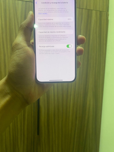 Apple iPhone 14 (128 Gb) - Morado Color Violeta (Usado)