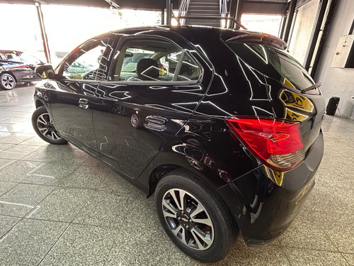Chevrolet Onix HATCH LTZ 1.4 8V Flex Automatico 2016 Completo Midia Rodas Baixa km