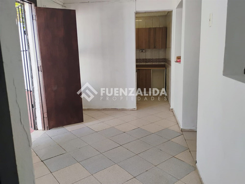 Casa En Venta De 2 Dorm. En San Miguel