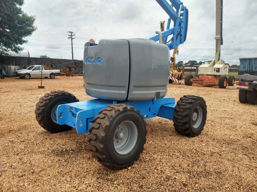 Plataforma Elevatória Genie Z-45 - 2617 - Diesel