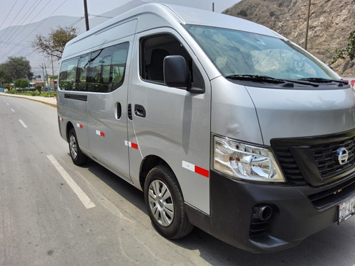 Nissan  Urvan 2021 Microbus Dx Techo Alto