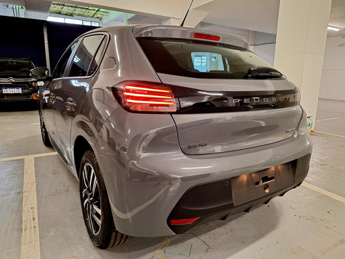 Peugeot 208 1.0T Allure Pack