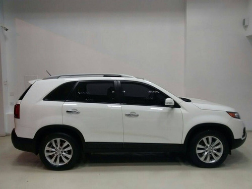 Kia Sorento 2.4 Ex2 4x2 16v Gasolina 4p 7 Lugares