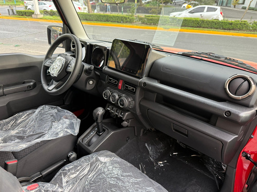 Suzuki Jimny 1.5 Glx At 5P
