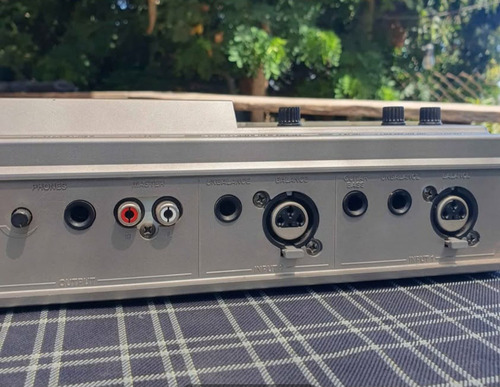 Estudio De Grabación Multipista Zoom Mrs-1044 (Usado)