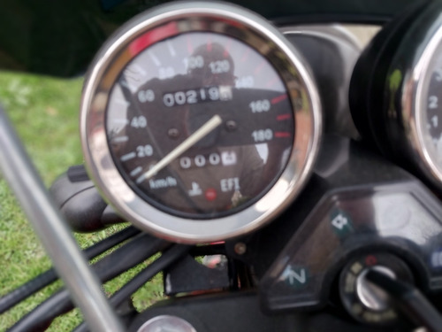 Imagen 4 de 8 de Moto Jawa R40 350 2013