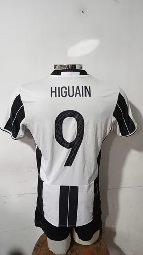 Camiseta Juventus Temp 2017 #9 Higuain adidas Original (Usado)
