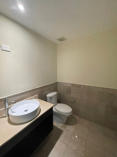 Se Vende Apartamento Detrás De Blue Mall Y World Trade