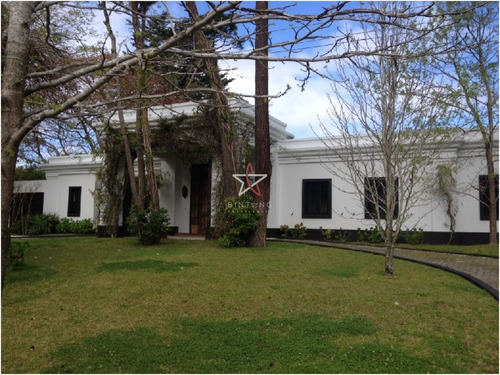 Casa, 3 Dormitorios, 2 Baños, Lugano, Punta Del Este, Venta- Ref: 649