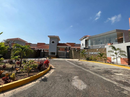 Imagen 12 de 13 de Hilmar Rios C151553 Vende Townhouse En Valles De Camoruco Tlf 0414-432-69-46 @hilmaririos.remax.al