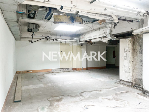 Local Comercial En Arriendo En Iconico Edificio