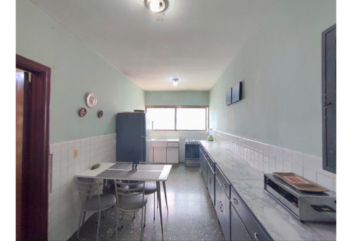 Vendo Casa 390m2 5h/4b/4p Vista Alegre 5758