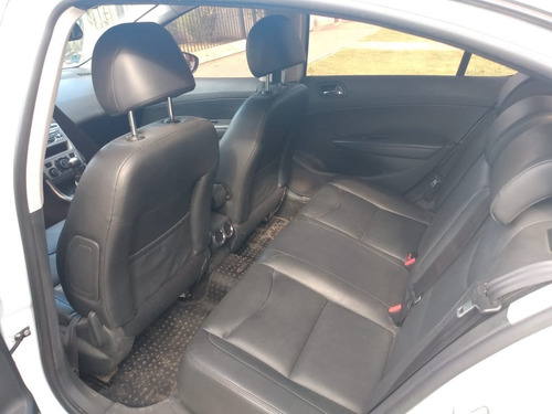 Peugeot 408 Allure+ Hdi
