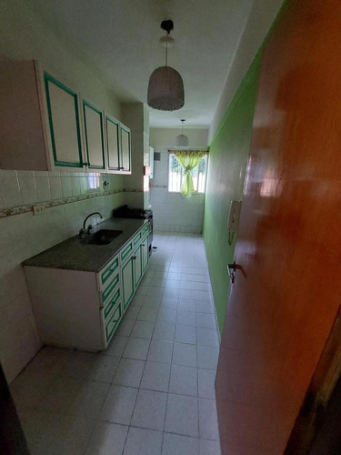 Departamento En Venta - 2 Dormitorios 1 Baño - 80mts2 - Monte Grande