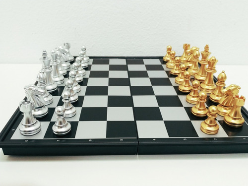 Juego de ajedrez magnético de viaje de lujo, 31 x 31 cm
