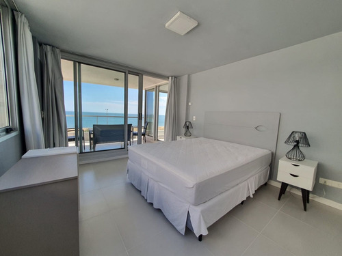 Imagen 11 de 25 de Apartamento En Venta De 3 Dormitorios En Playa Mansa (ref: Lij-5157)