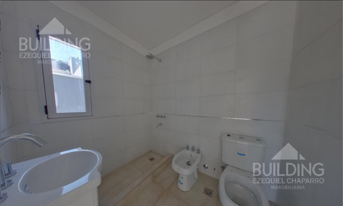 Imagen 23 de 27 de Departamento - En Venta - 2 Dormitorios - La Plata