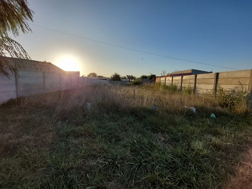 Vendo Hermoso Y Amplio Lote En Saladillo