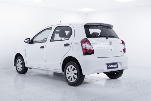 Toyota Etios 1.5 X 6mt My19