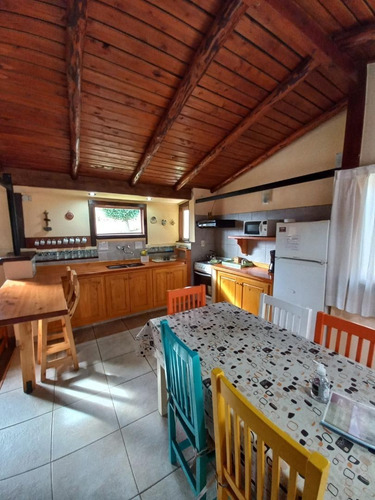 Imagen 13 de 18 de Cabañas En Alquiler. Precio X Día De 2 A 6 Personas. Bolsón.