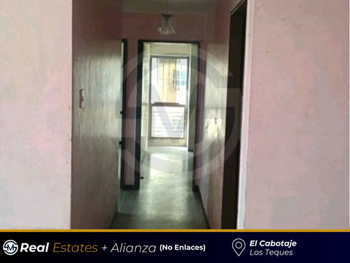 Sm Ext Venta: Apartamento En Piso 13 Los Teques | Cabotaje | Zona Céntrica | 90 M² | 3 Habitaciones | 2 Baños | 1 Puesto De Estacionamiento