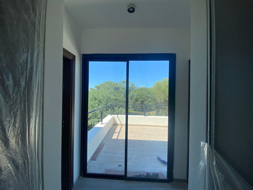 Las Cañitas Casa En Venta 3d Y Pileta
