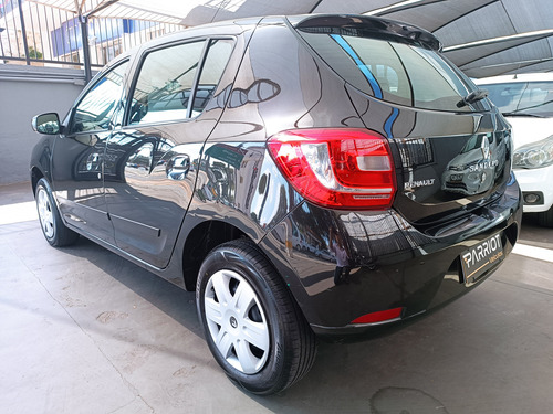 Renault Sandero 1.0 16v Expression Hi-flex 5p