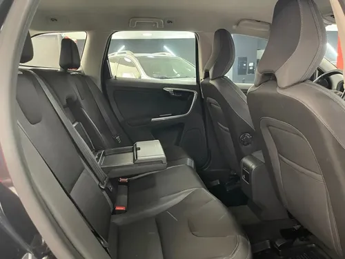 Volvo XC60 2.0 T5