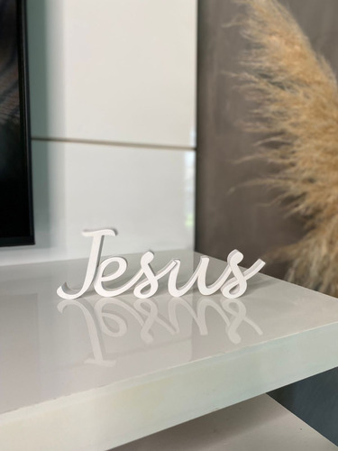 Imagem 4 de 5 de Palavra Decorativa Jesus - Decoração Sala De Estar Jantar