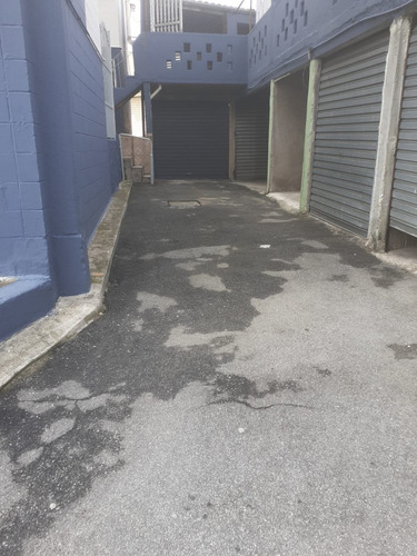 Alugo Apartamento Teotônio $1000 Reais Com Garagem Fechada