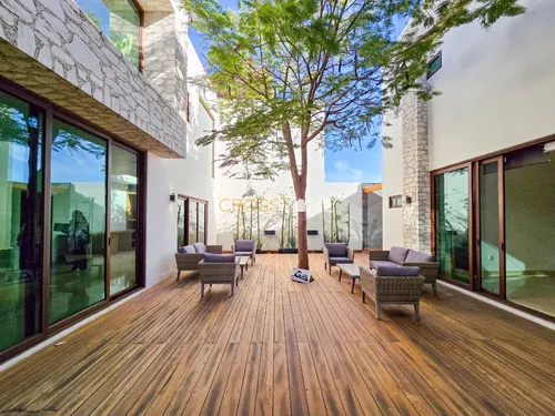 Venta De Casa, En Zona Privilegiada Juriquilla Qro.