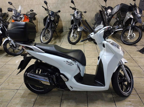 Imagem 3 de 7 de Honda Sh 300i 2016 , Ótimo Estado , Troco Financio