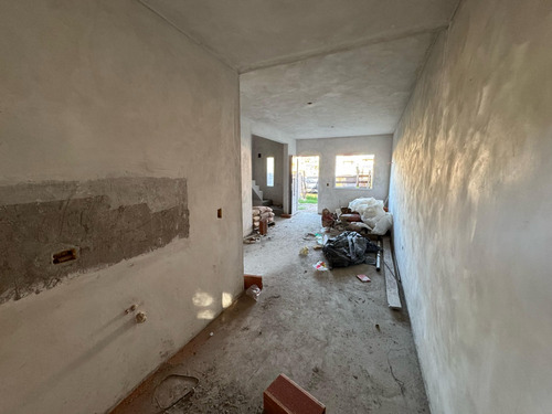 Venta Dúplex 4 Ambientes En Construcción En Mar Del Tuyú Calle 5 Entre 90 Y 91