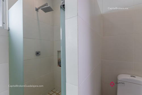 Residencia De Lujo En Los Olivos En Venta