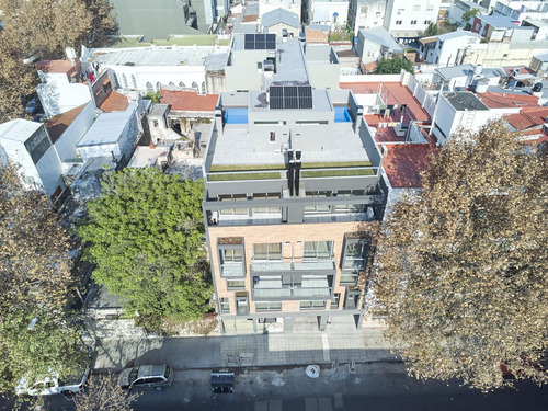 Venta Local Comercial A La Calle 66m2 En Flores Limite Caballito