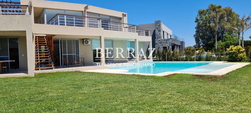 Casa Venta 5 Ambientes En Haras Santa María El Atardecer Escobar Lote De 961,30 M2