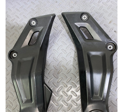 Cover Inferior Cuadro Yamaha Fz Mt 07 (Usado)