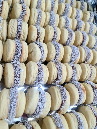 Alfajores De Maicena Por Kilo. Mucho Relleno. Artesanales.