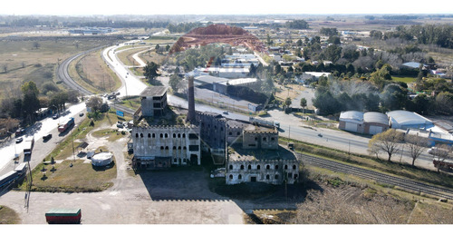 Imagen 25 de 30 de En Venta El Castillo De Cañuelas