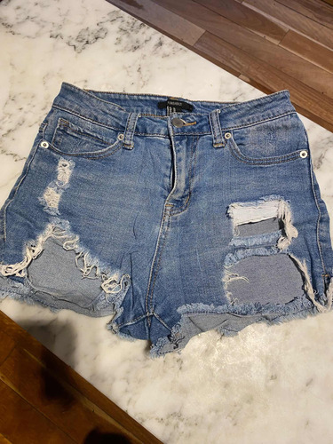 Short Forever 21