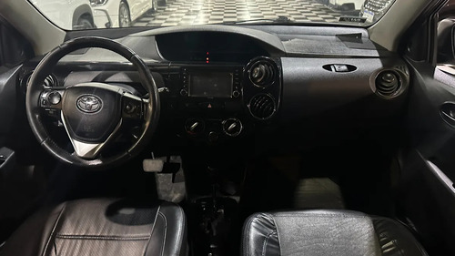 Toyota Etios 1.5 Platinum 4 p