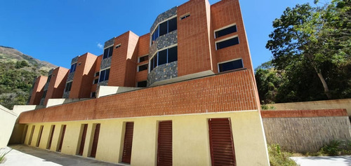 Imagen 20 de 30 de En Venta Townhouse Colinas Del Rocio