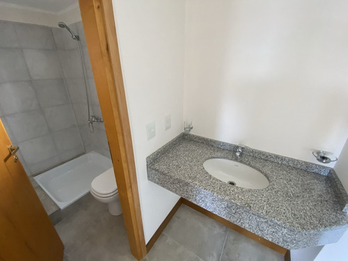 Imagen 10 de 17 de Venta Departamento 2 Dormitorios En Centro De Bariloche