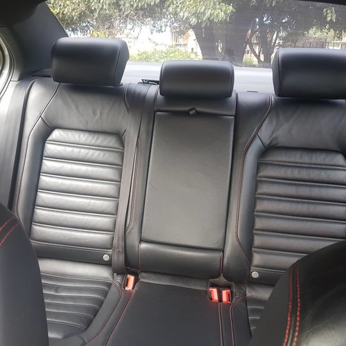 Imagen 6 de 9 de Volkswagen Vento 2.0 Tsi Gli 211cv App Connect + Nav 2016
