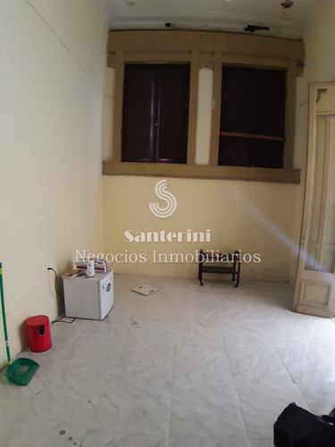 Imagen 4 de 13 de Alquiler Locales Comerciales Centro, Paysandú Y Andes, Planta Baja, Al Frente, Consulte!!!!