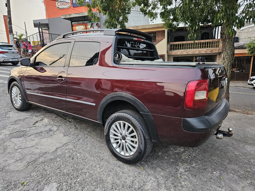 Volkswagen Saveiro 1.6 Highline Cab. Dupla Total Flex 2p