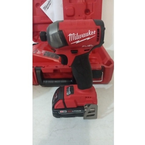 Atornillador Impacto Milwaukee M18 Fuel Surge 2953-20 Kit 