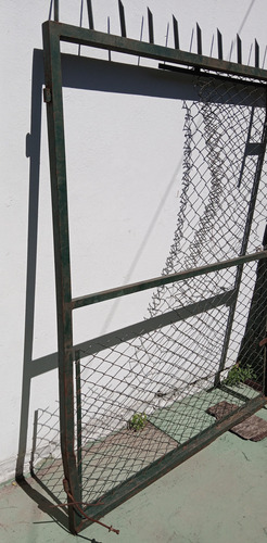 Paneles Reja Con Portón, Bisagras Trabas. Ocre (Usado)